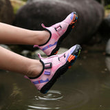 Rosa Gurt Wasserschuhe