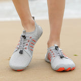 Aquapop graue Wasserschuhe