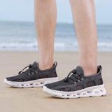 AquaVibe graue Wasserschuhe