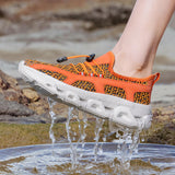 Orangefarbene AquaVibe-Wasserschuhe