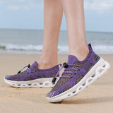 AquaVibe lila Wasserschuhe