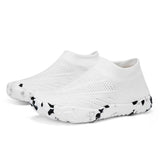 Weiße Aquasoft-Strandschuhe