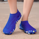 Blaue Aquasoft-Strandschuhe